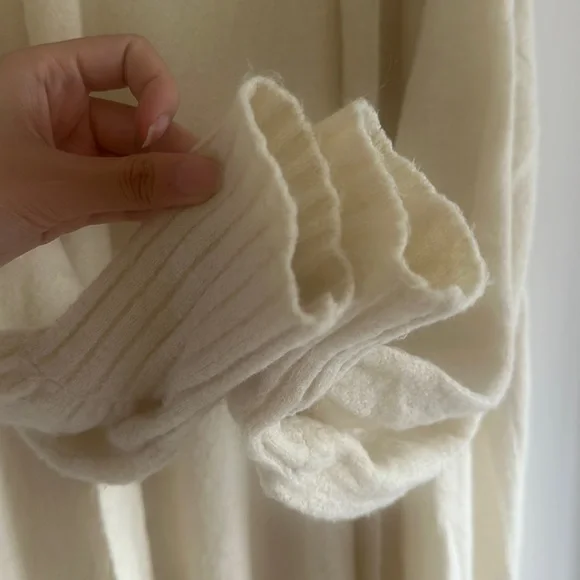 AFRM cream long cardigan - Picture 13 of 15